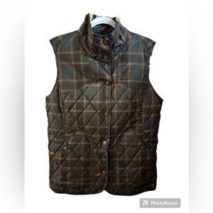 NWOT Eddie Bauer Vest, XL